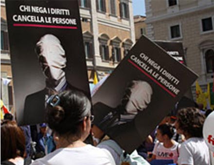 Tagli al sociale